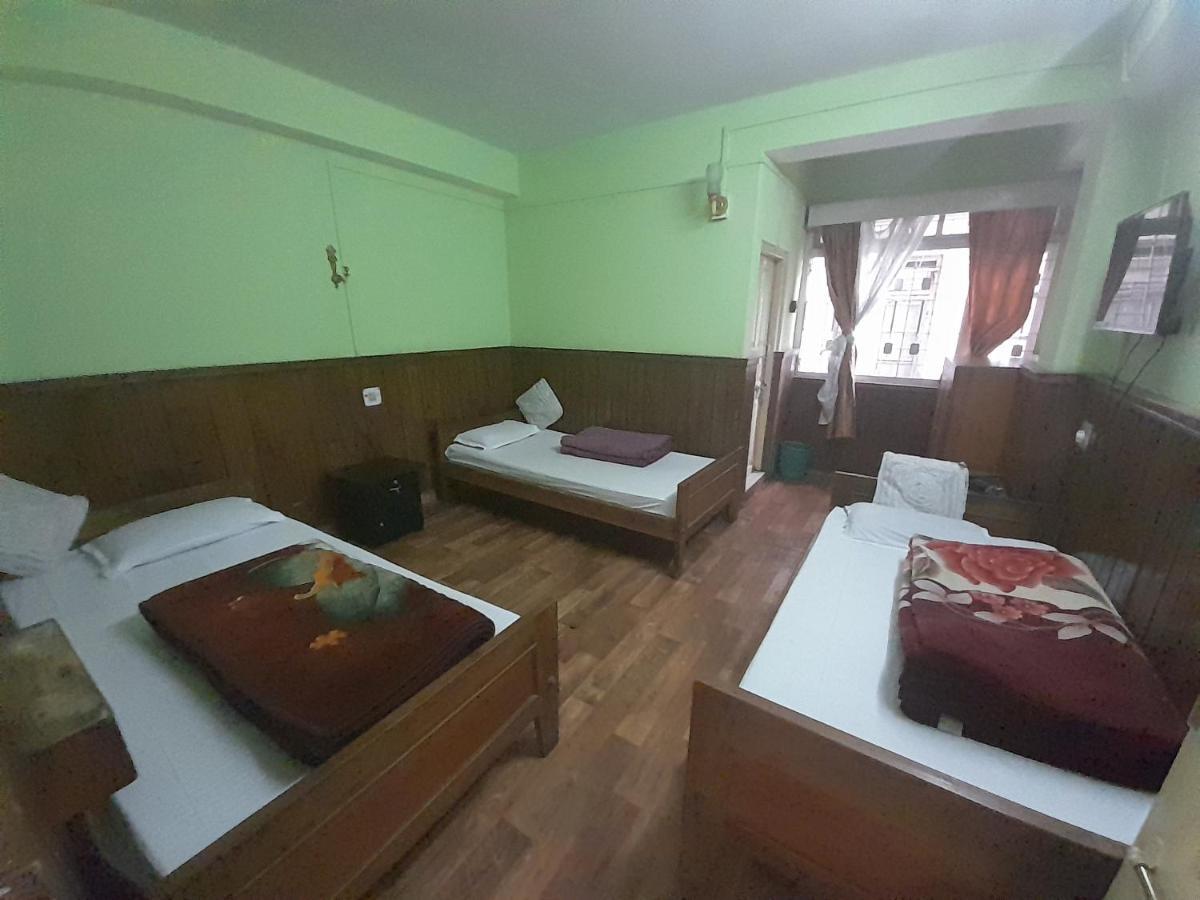 Hotel Kabur Pelling Exterior photo